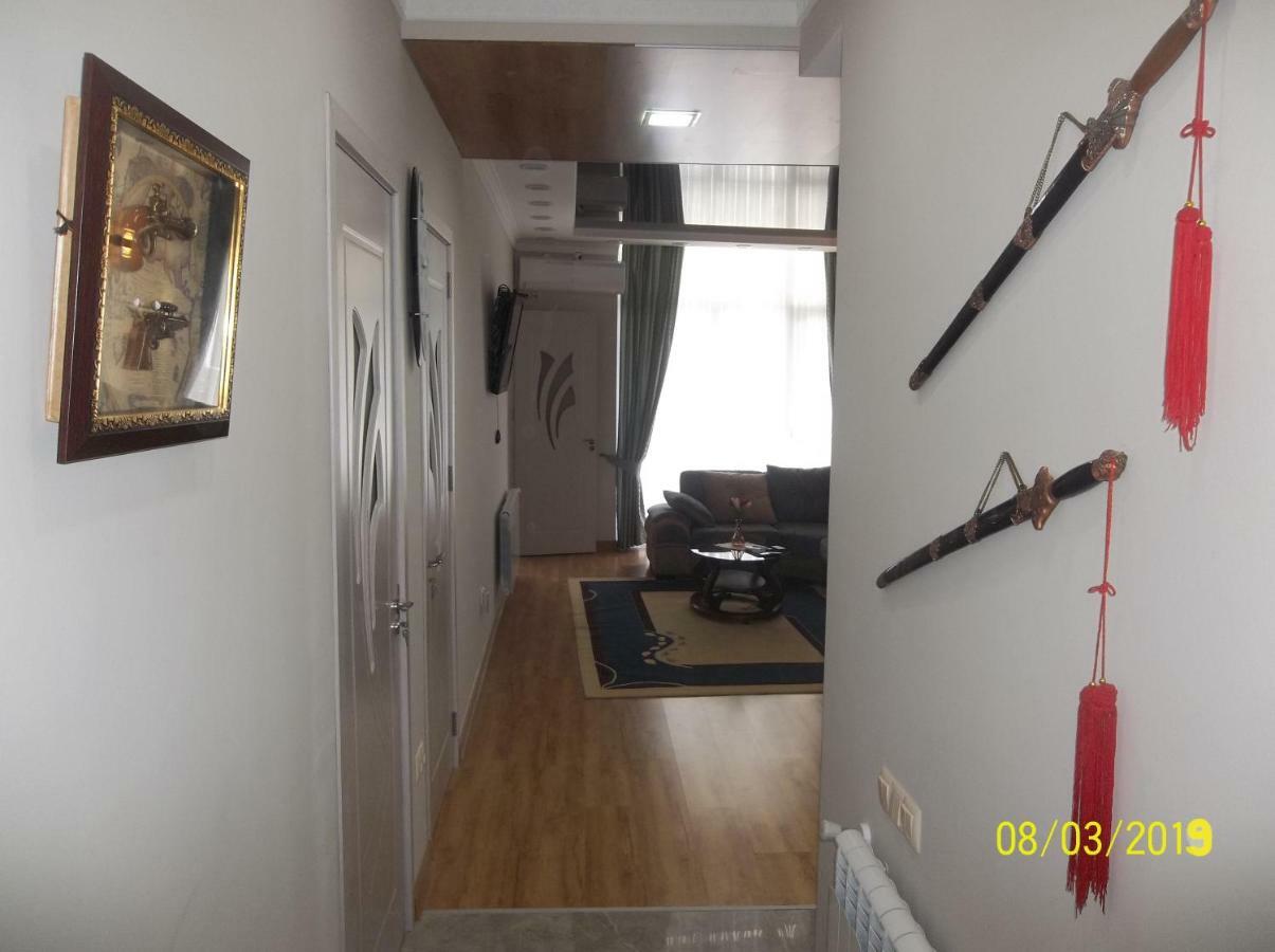Мате Apartment バトゥーミ エクステリア 写真