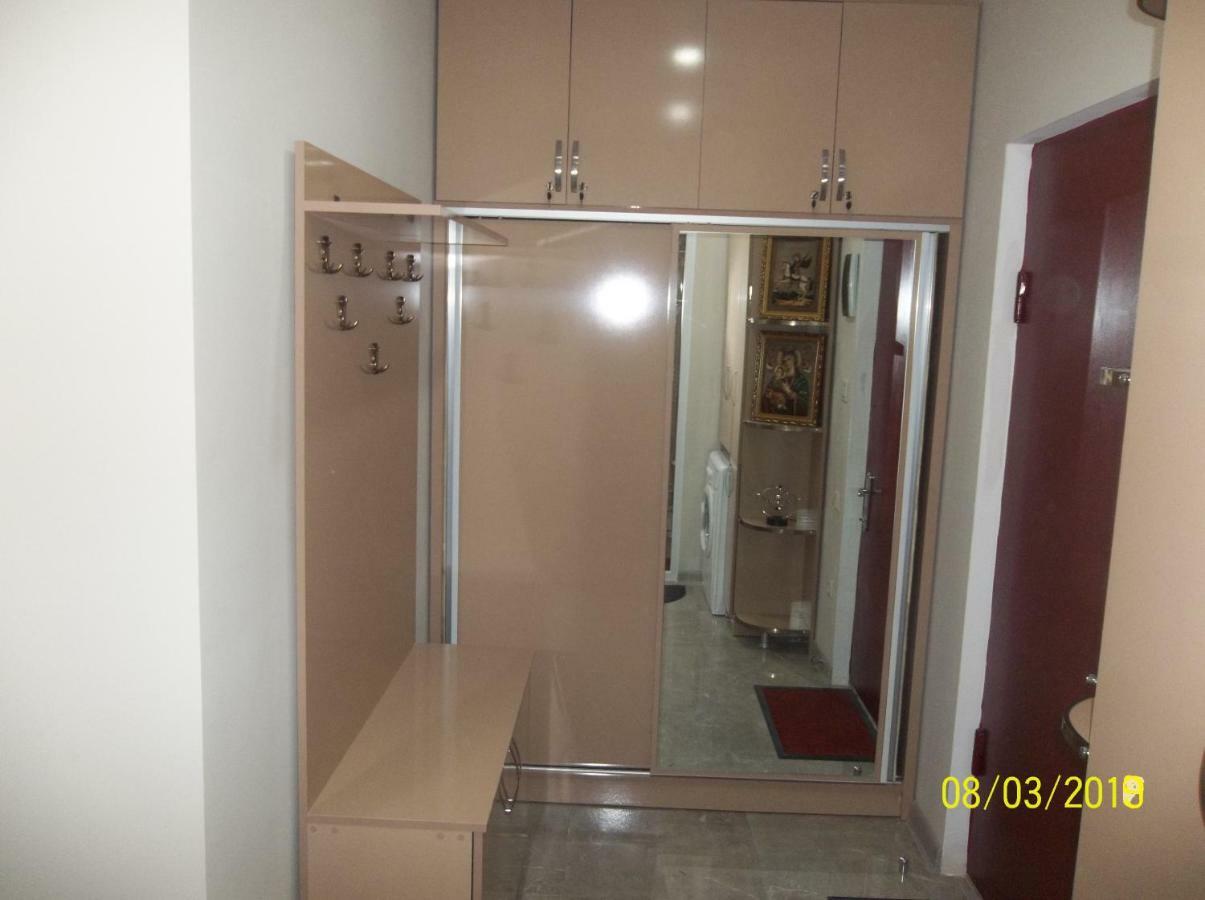 Мате Apartment バトゥーミ エクステリア 写真