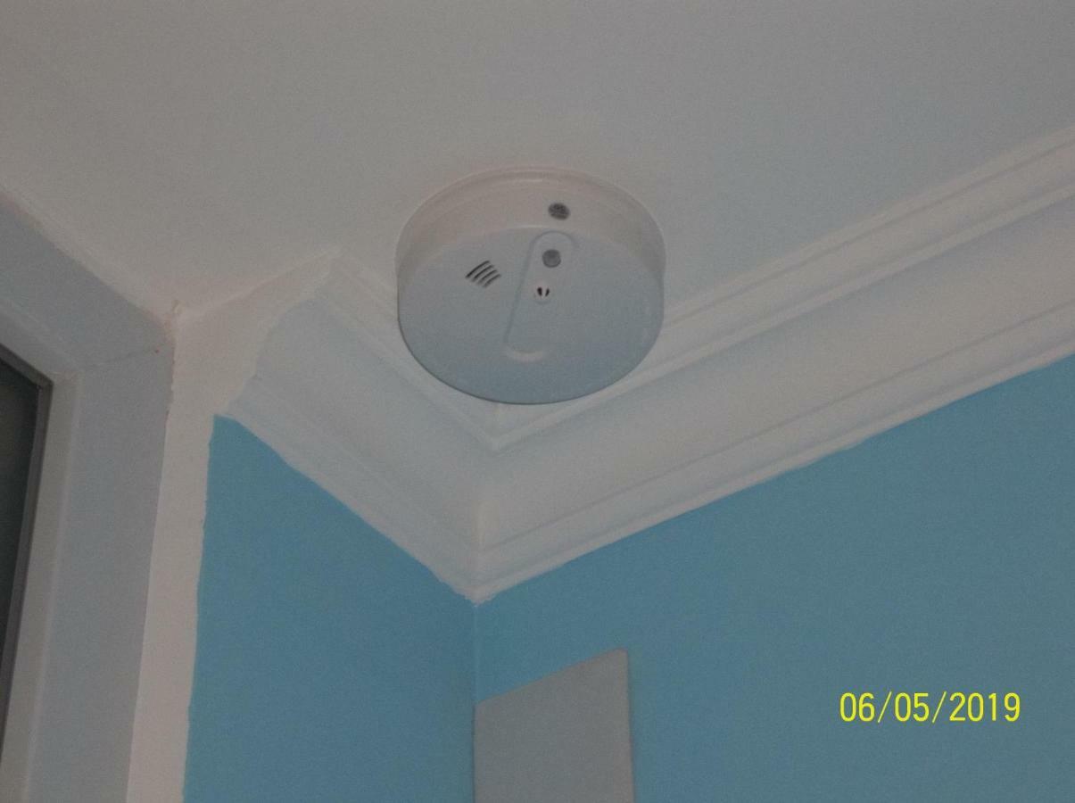 Мате Apartment バトゥーミ エクステリア 写真