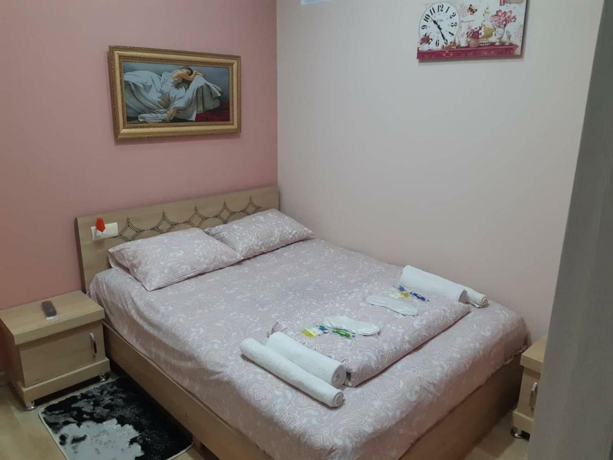 Мате Apartment バトゥーミ エクステリア 写真